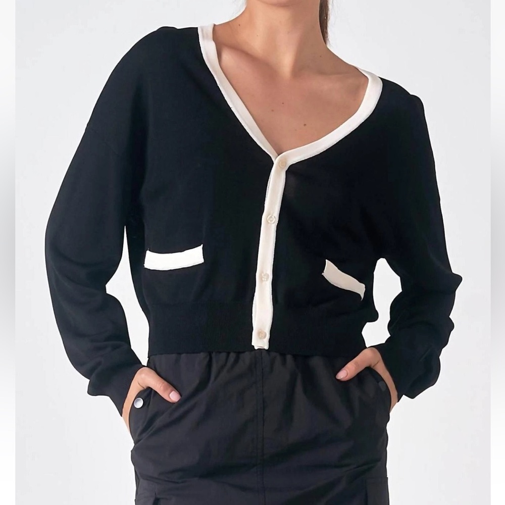 NWT Elan Accent Trimmed Cardigan Size Medium